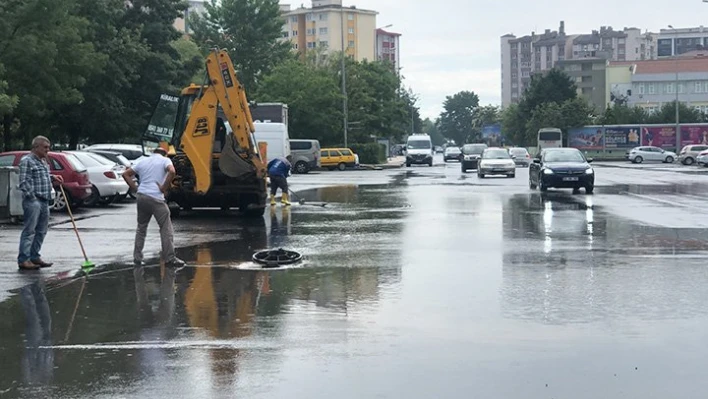 Sağanak olumsuz etkiledi