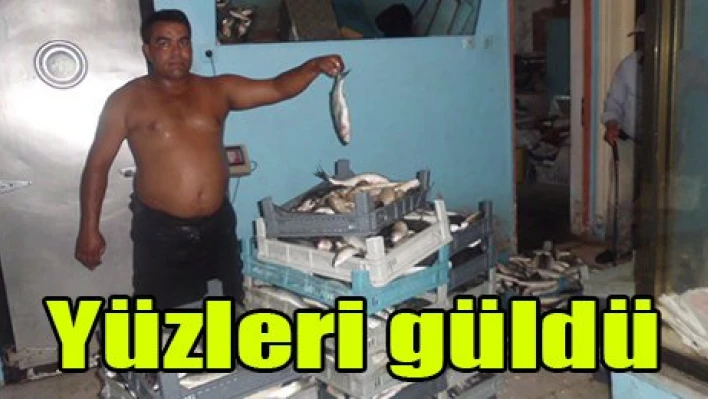 Yüzleri güldü
