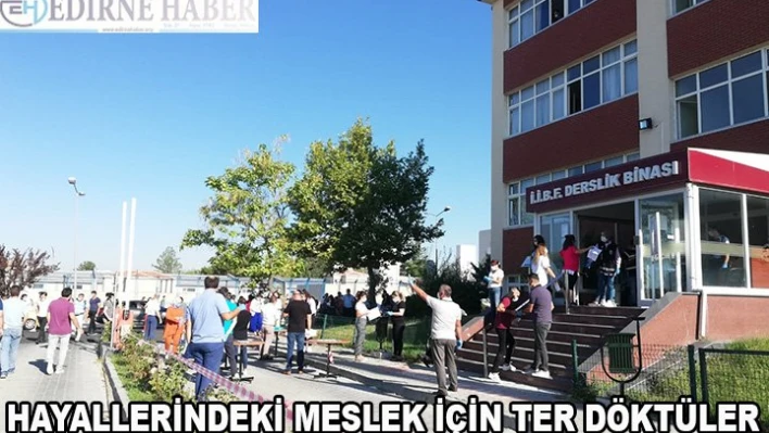 Hayallerindeki meslek için ter döktüler
