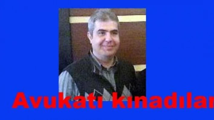 Gazetecilere hakaret eden avukata kınama