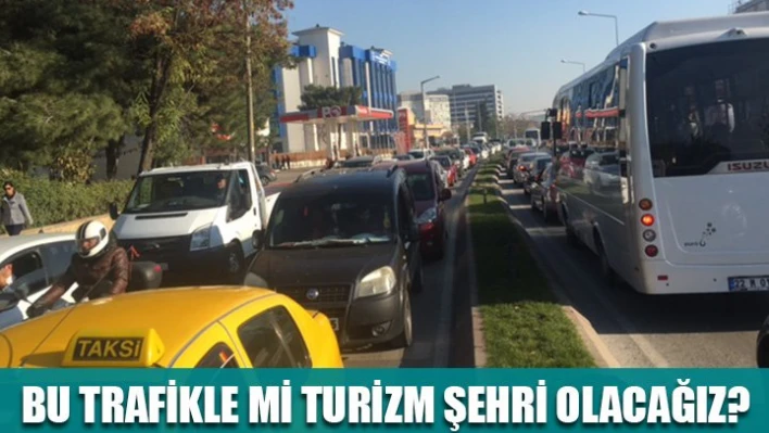 Trafik felç oldu