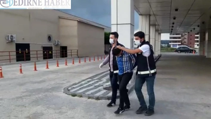 Polisten kaçmak isterken üçüncü kattan atlayan zanlının beli kırıldı