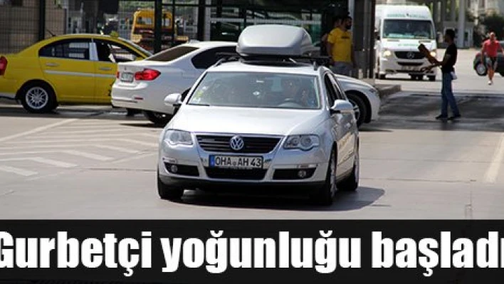 Sınır kapıları hareketlendi