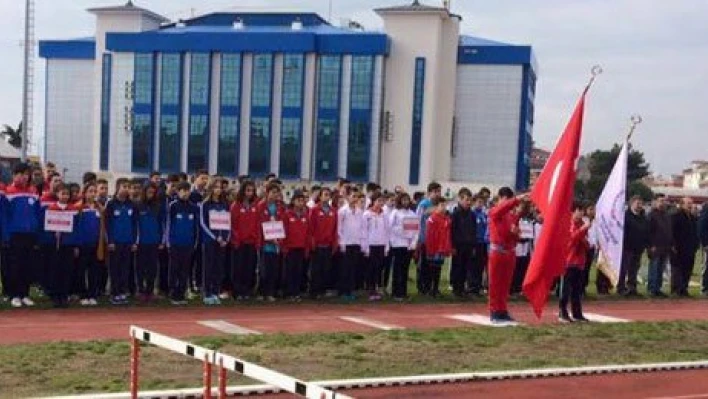 ANALig Şükrüpaşa'yı tıklım tıklım doldurdu