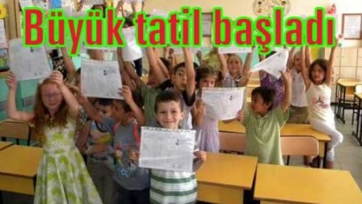 Öğrencilerde karne heyecanı