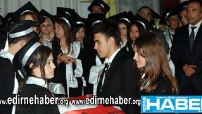 Kaderine terk edildi
