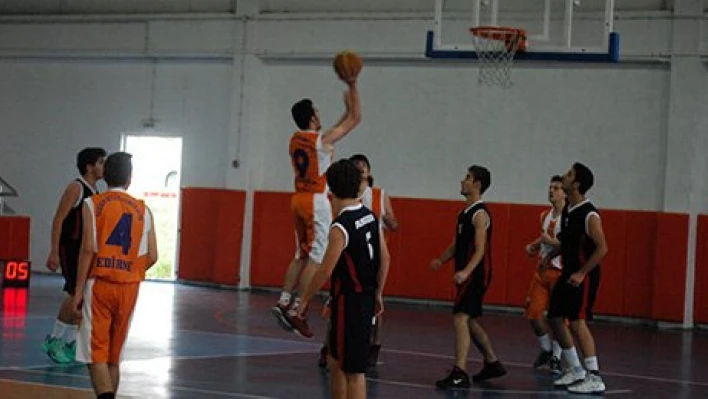 Lise Basket şöleni başladı