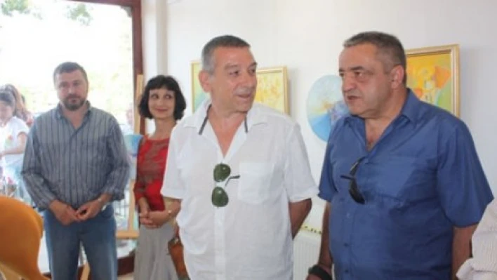 Bulgar sanatçılardan sergi