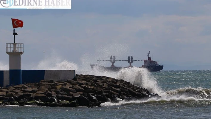 Marmara'da ulaşıma poyraz engeli