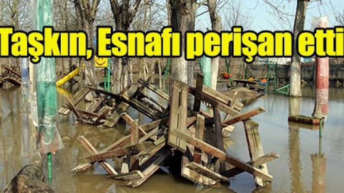 Taşkın, Esnafı perişan etti