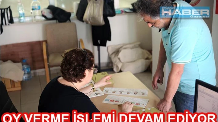 Oy verme işlemi devam ediyor