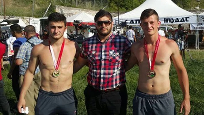 Edirneli pehlivanlar yine boş dönmedi