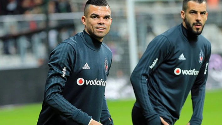 Ricardo Quaresma Ve Negredo Fotoğraf Paylaştı