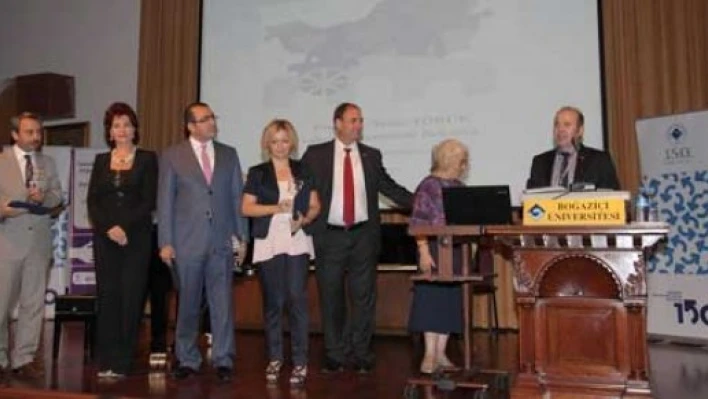 Empati ödülü’nü aldı