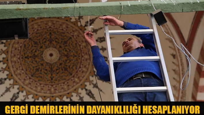 Bilgisayar ile test yapılıyor