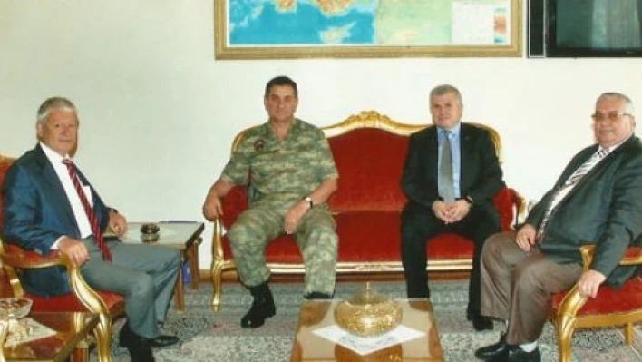  Komutana ziyaret