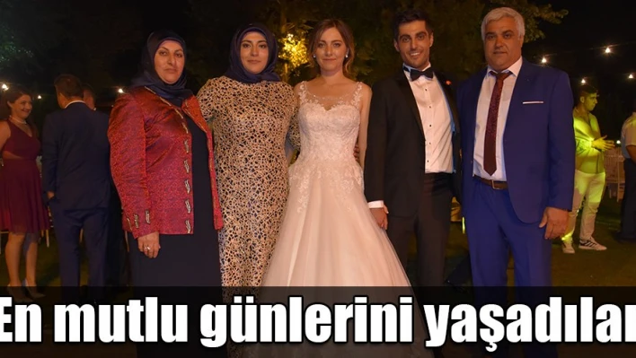 Dede ve Taş ailesinin mutlu gecesi