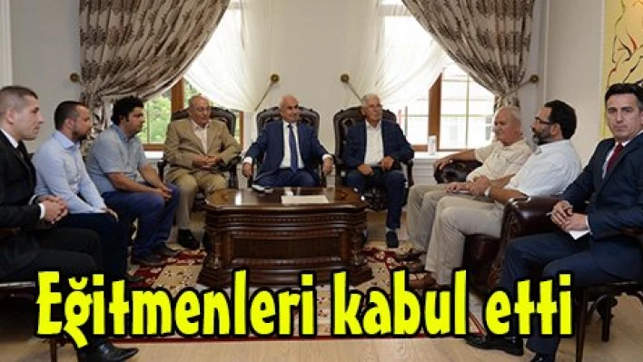Vali Şahin, Akademi Rumeli eğitmenlerini kabul etti