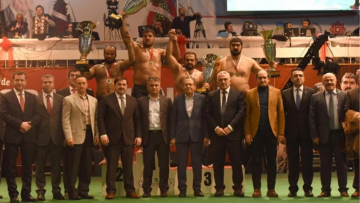 Ödüller şehit ailelerine