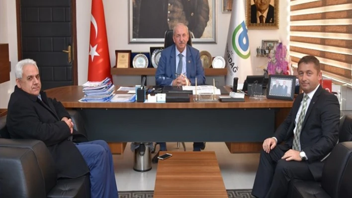 Ziyaret etti