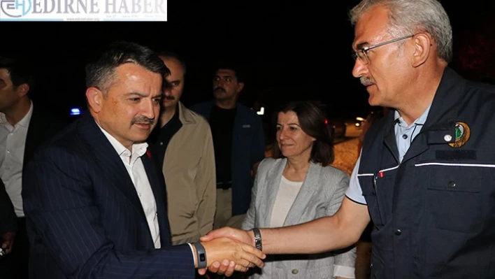 Bakan Pakdemirli incelemelerde bulundu