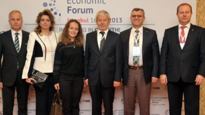  Ekonomik foruma katıldı