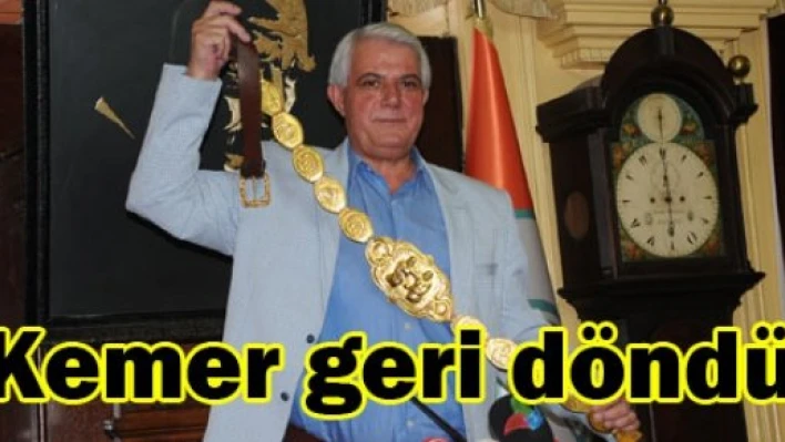 Başkanın boynunda