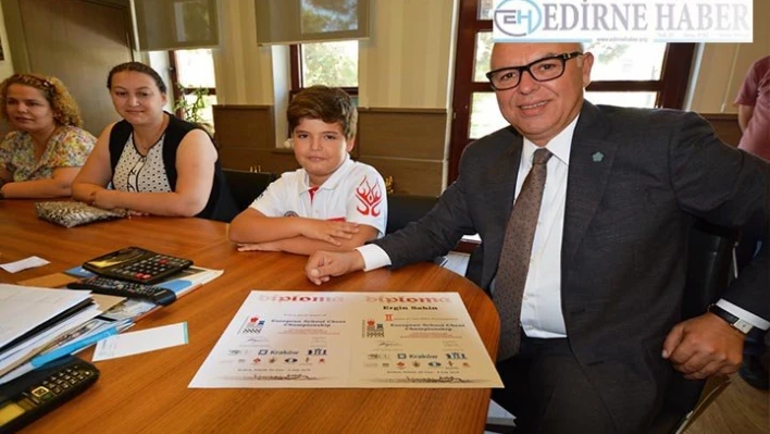 Avrupa ikincisi sporcudan Eşkinat'a ziyaret