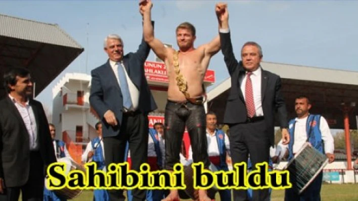 Kemer sahibini buldu