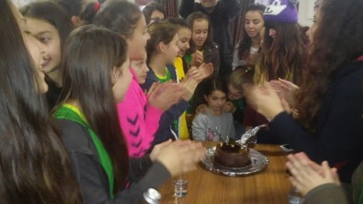 Sürpriz doğum günü