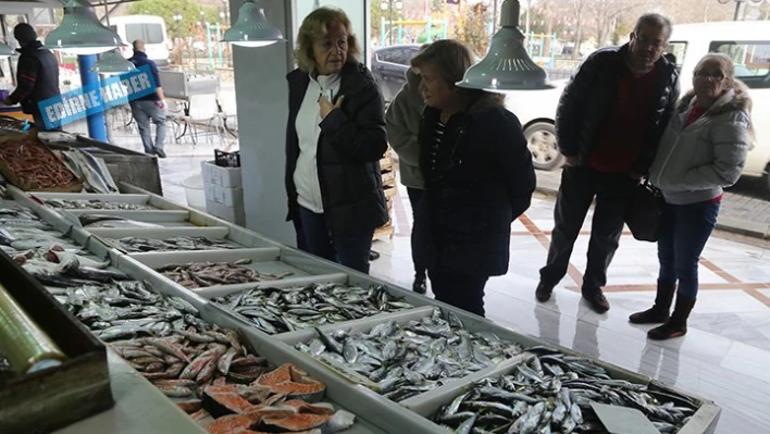 Tezg&acirchların gözdesi oldu