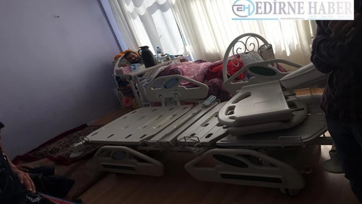  Afgan hastanın yüzünü güldüren yatak