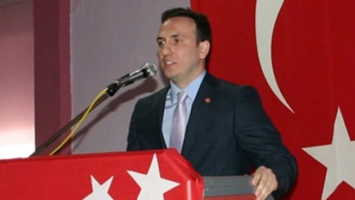 Yolsuzlukta yarışıyorlar