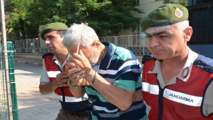 Ara kararda 3 tahliye