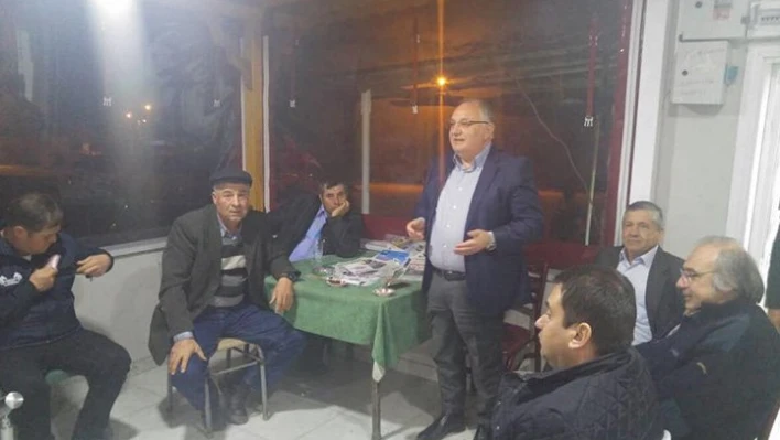 Köyleri geziyor