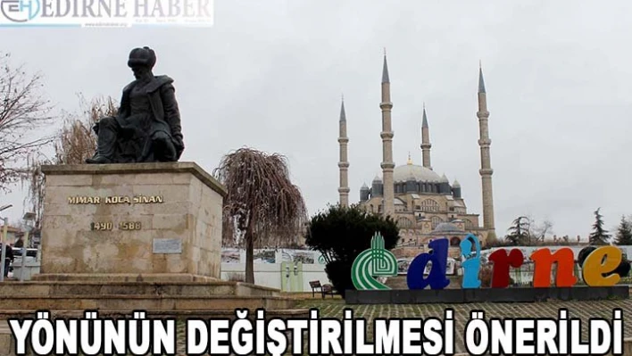 Mimar Sinan'ın heykelinin yönünün değiştirilmesi önerildi