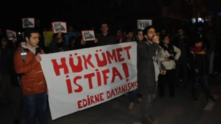 Yolsuzluk skandalı protesto edildi