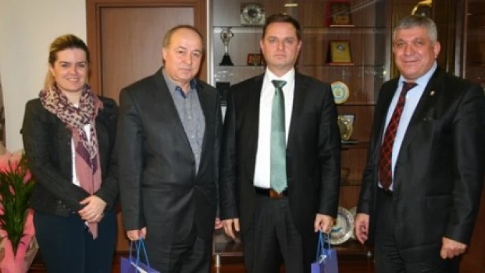Kosova'ya yatırım çağrısı