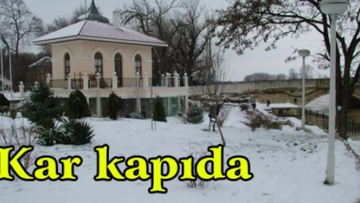 Kar kapıda