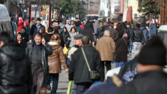 Güneşi gören dışarı kaçtı
