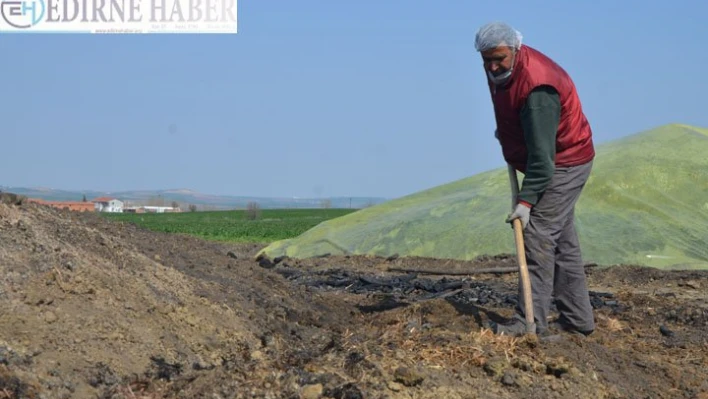 Mardinli aile ekmeğini mangal kömüründen çıkarıyor