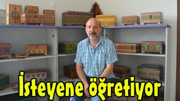 İsteyene öğretiyor