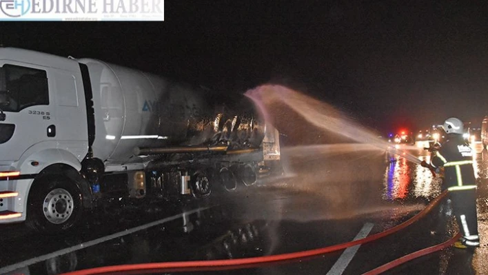  LPG tankerinde yangın