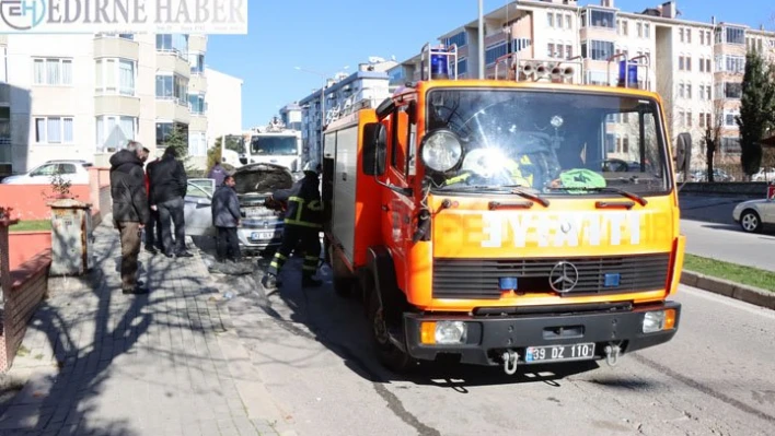  Otomobil yangını söndürüldü