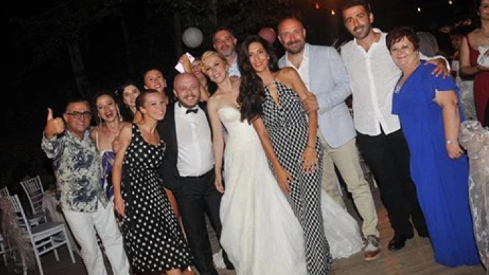 Edirneli ünlü sanatçı dünya evine girdi