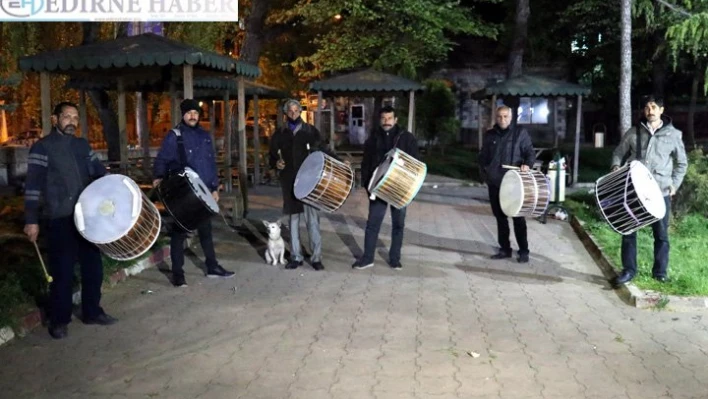 Sahur mesaisi başladı