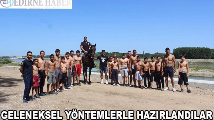Geleneksel yöntemlerle hazırlandılar