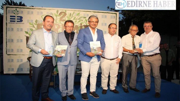 Gürkan kitap fuarına katıldı