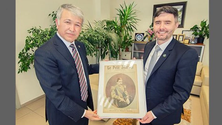 Fransız Ataşeden Yalçın'a ziyaret