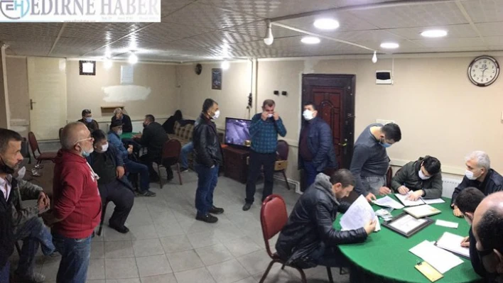 Oyun oynayan 14 kişiye ceza yazıldı